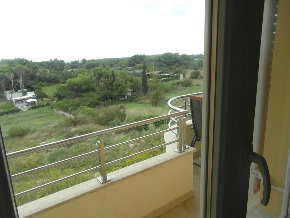 Bentley - Sea-View - 2 Bedroom Apartment Премантура Екстериор снимка