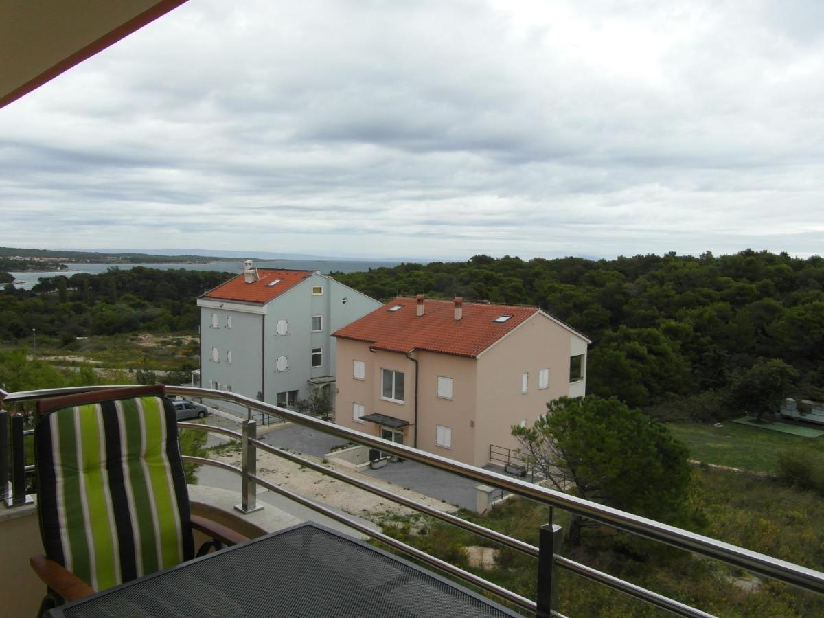 Bentley - Sea-View - 2 Bedroom Apartment Премантура Екстериор снимка