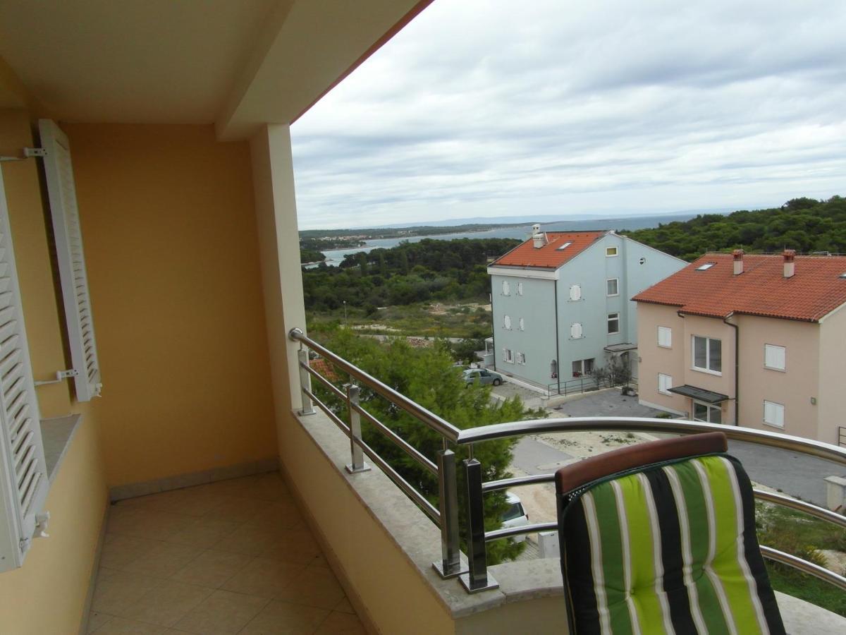 Bentley - Sea-View - 2 Bedroom Apartment Премантура Екстериор снимка