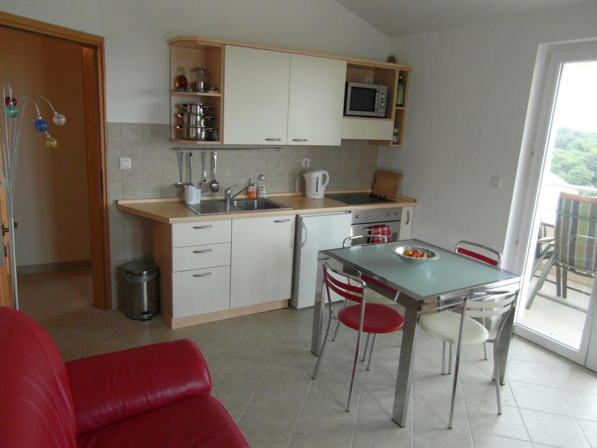Bentley - Sea-View - 2 Bedroom Apartment Премантура Екстериор снимка