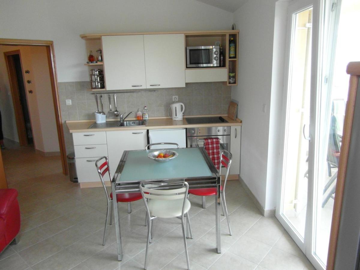 Bentley - Sea-View - 2 Bedroom Apartment Премантура Екстериор снимка