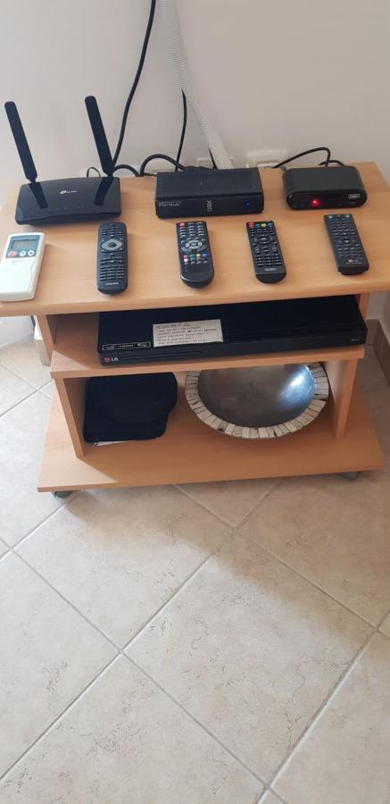 Bentley - Sea-View - 2 Bedroom Apartment Премантура Екстериор снимка