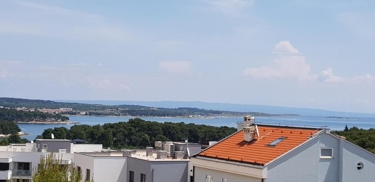 Bentley - Sea-View - 2 Bedroom Apartment Премантура Екстериор снимка
